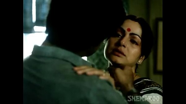 Sizzling Rakhee Intimate Encounter – Paroma’s Passionate Classic (360p)