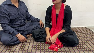 Desi Patni Apne Baba Ke Saath, Hindi Mein Chudai Ki Awaazein