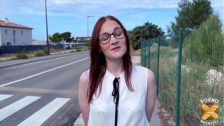 Lavyana, Cette Rouquine Coquine, Complètement Défoncée Et Prête à Tout Pour Sa Toute Première Fois