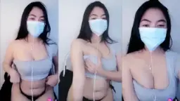 Abg Cantik Goyang Binal Desah Remas Toket