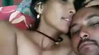 Indian Couple’s Steamy Homemade Foreplay Tape