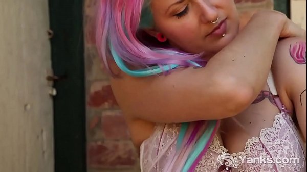 Yanks Cutie Zahra Stardusts Wild Outdoor Climax Fuck