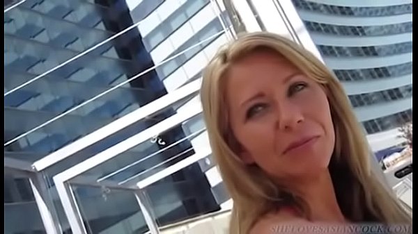Amwf Blonde Gets Wrecked By Her Chinese Stud