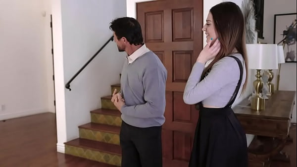 Foster Stepdaughter Kamryn Jade Gets Railed By Her Stepdad And His Horny Milf Friend Lisey Sweet