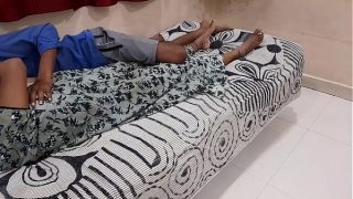 Indian Hot Wife Gets Her Pussy Fucked Deep By Her Skinny Hindu Husband – Full Hindi Action