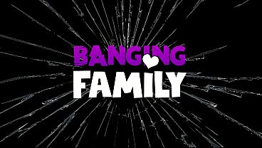 Banging Family – My Vute Tatted Stepsis Dresses Up As A Greasy Mechanic To Get Fucked By Her Stepbro