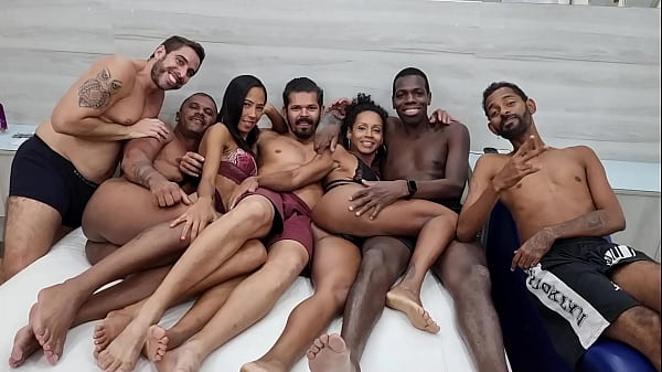 Nos Bastidores De Uma Putaria Intensa Com As Gostosas Yasmin Ribeiro E Afrodite Hotwife
