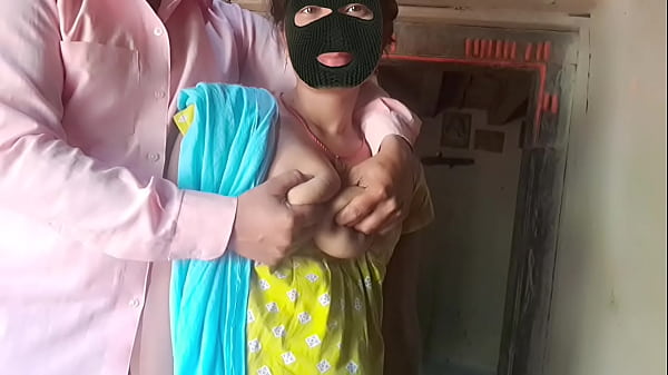 Deluwara Bhabhi Fucks Hot Village Girls Right In Her Home