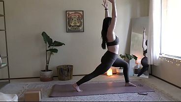 Barre And Yoga To Sculpt Your Ass And Tighten Your Core