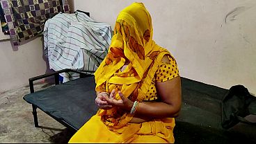 Indian Desi Auntie’s Passionate Lovemaking Session